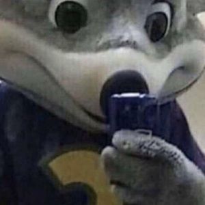 Meet your Posher, Aurora